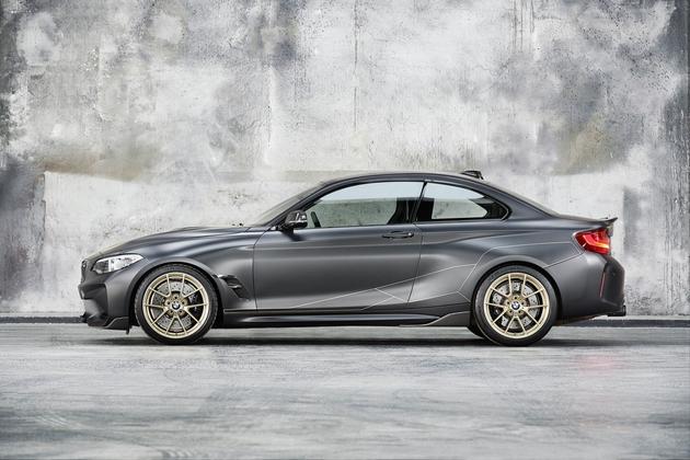 RM2 M Performance܇(ch),RL(zhng)ǺY܇(ch)